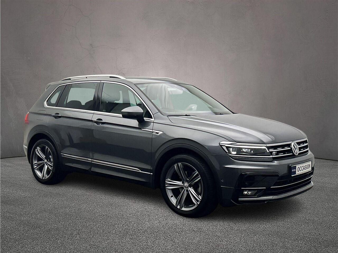 Volkswagen TIGUAN 1.5 TSI ACT Highline Business R 150pk DSG Automaat, Panoramadak, Trekhaak, Stoelverwarming, Achteruitrijcamera, Adaptive cruise control, Navigatie