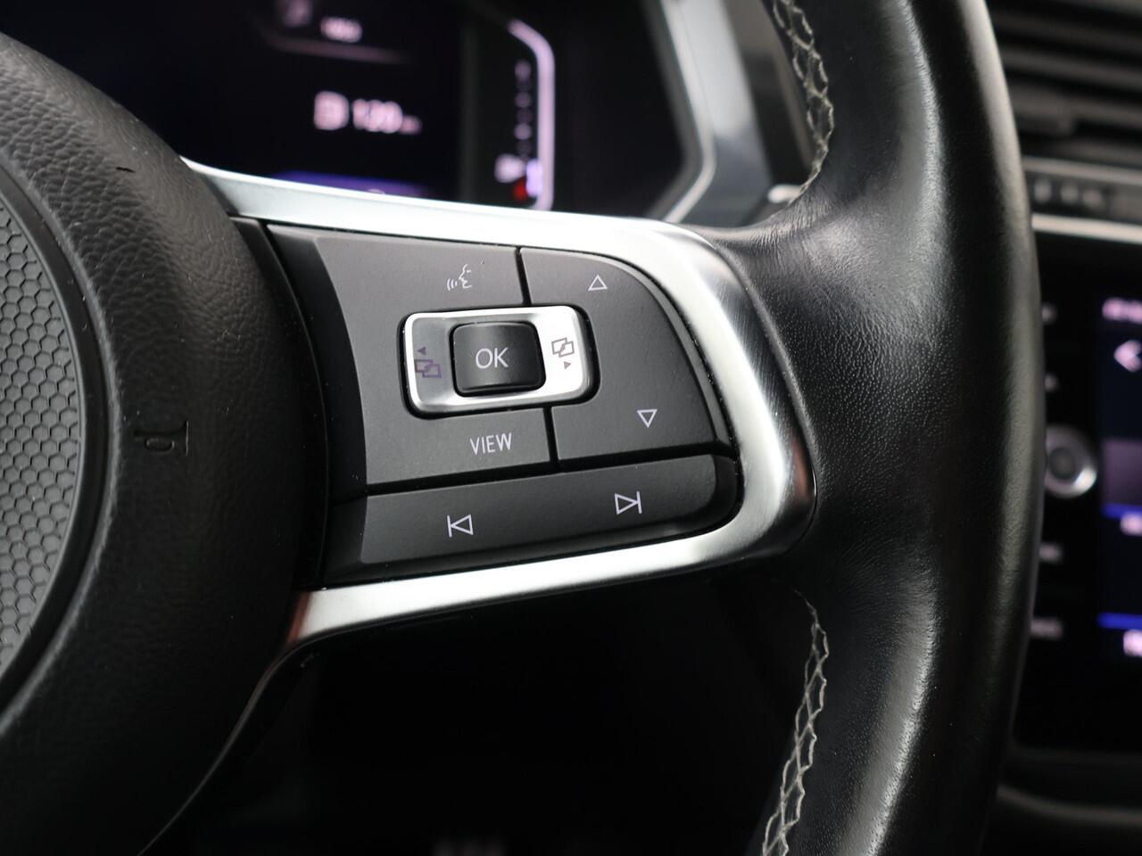 Volkswagen TIGUAN Allspace 2.0 TSI 4Motion Highline Business R | 190 PK | Automaat | Multifunctioneel stuurwiel | Cruisecontrol | Stoelverwarming | Trekhaak |