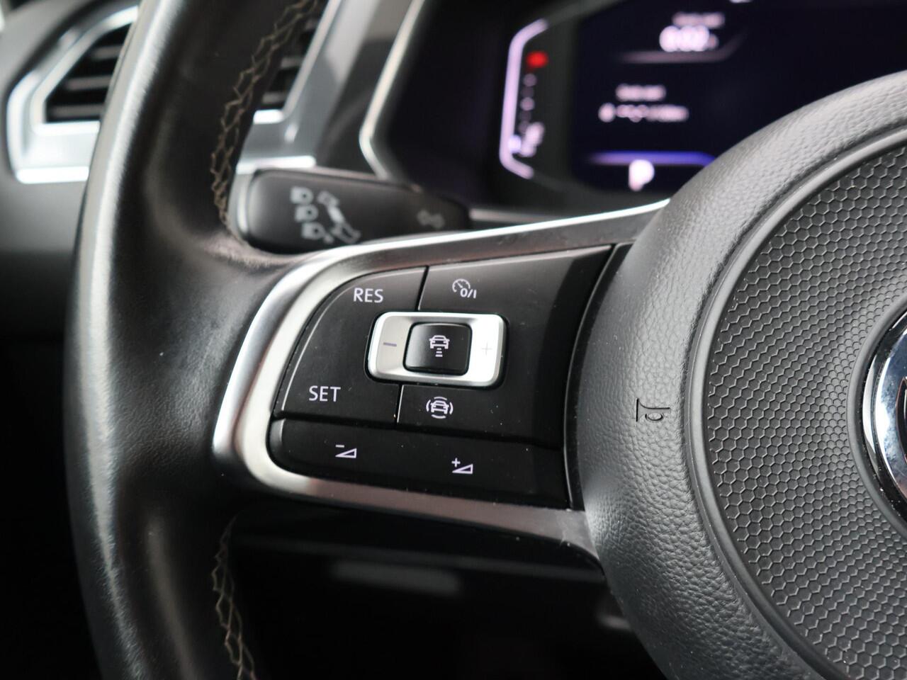 Volkswagen TIGUAN Allspace 2.0 TSI 4Motion Highline Business R | 190 PK | Automaat | Multifunctioneel stuurwiel | Cruisecontrol | Stoelverwarming | Trekhaak |