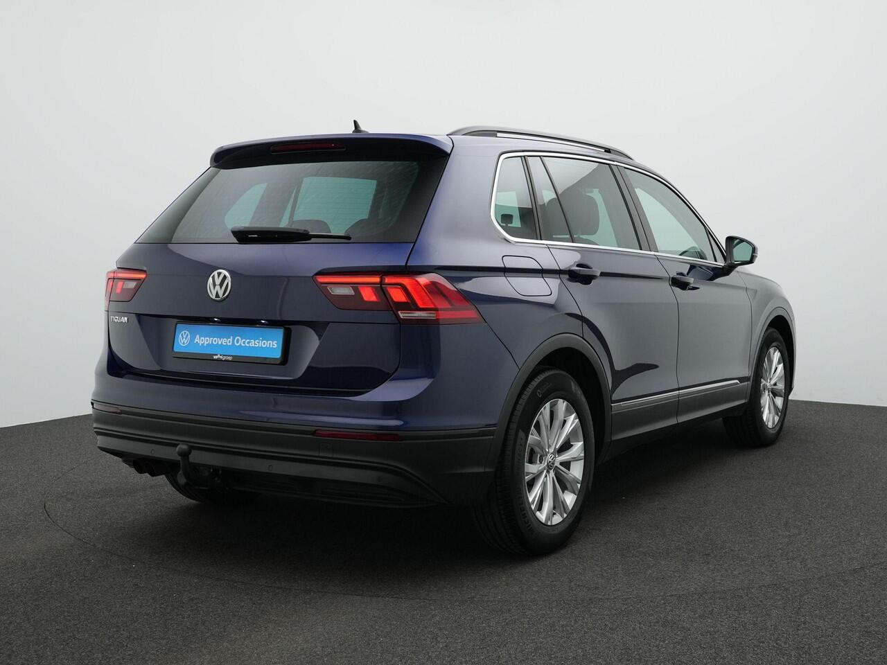 Volkswagen TIGUAN 1.5 TSI 130 pk Comfortline | Trekhaak | Navigatie | Parkeersensoren voor/achter | Adaptive Cruise