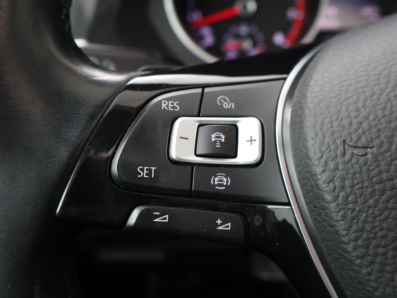 Volkswagen TIGUAN 1.5 TSI ACT Highline Business R