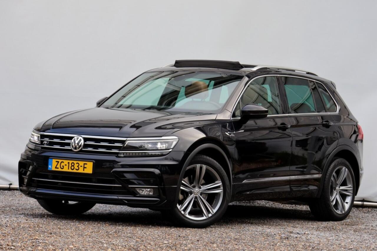 Volkswagen TIGUAN 1.5 TSI ACT Comfortline Business R - 150 pk **Pano / Leer / Trekhaak