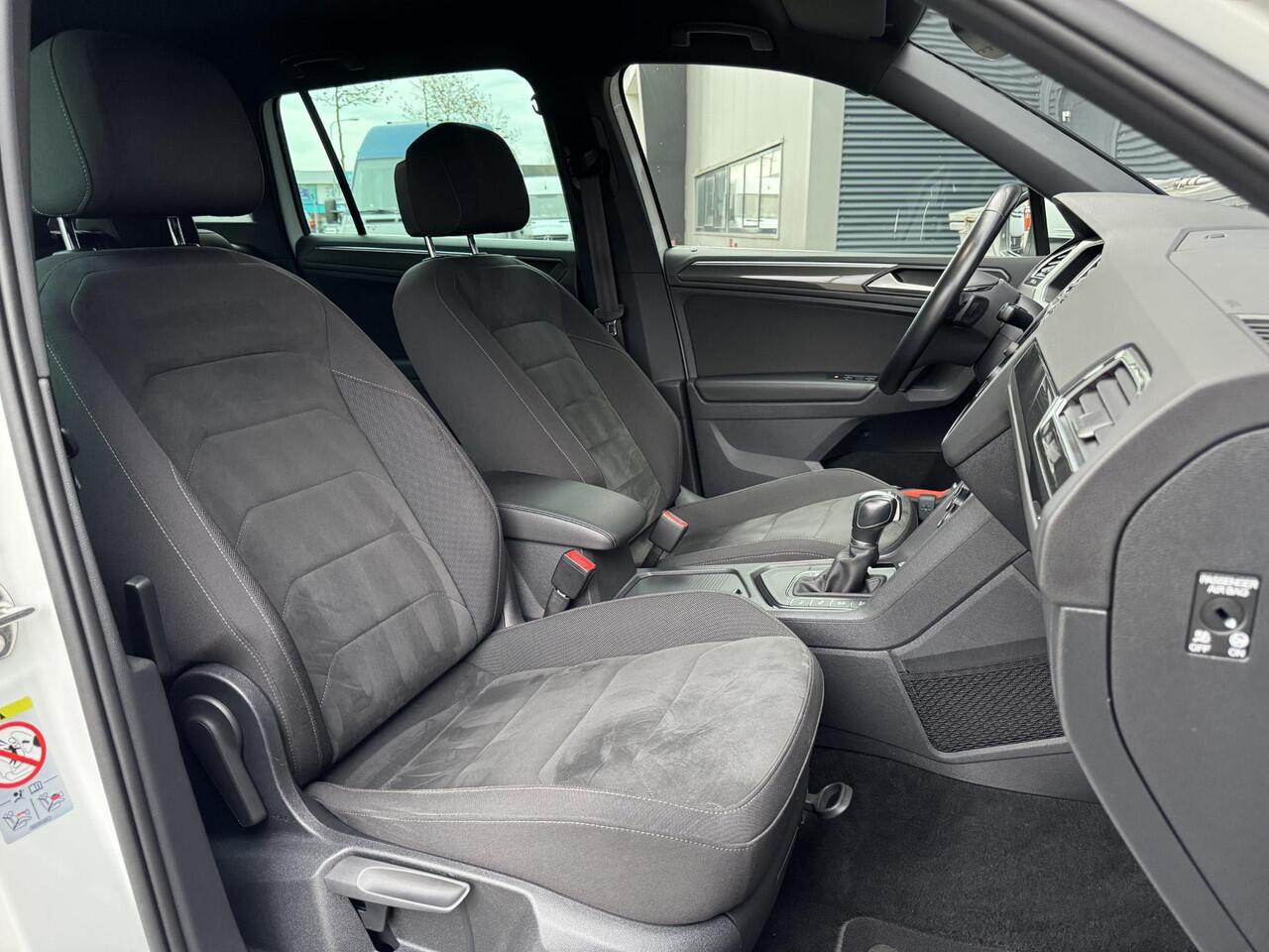 Volkswagen TIGUAN 1.5 TSI ACT Highline Business R NL-Auto, Uitklapbare Trekhaak!