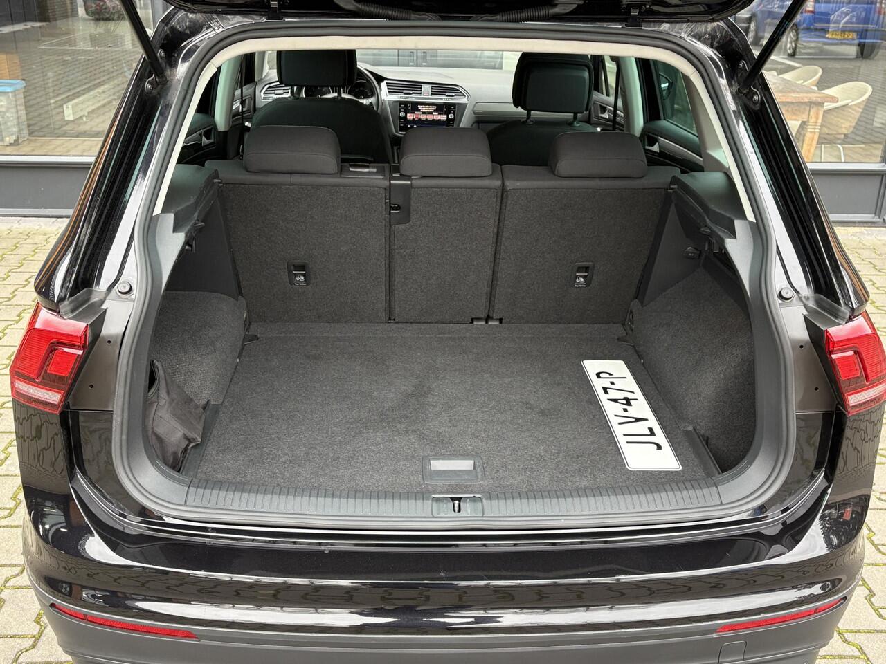 Volkswagen TIGUAN 1.5 TSI IQ Drive, LED, Trekhaak, Adap. Cruise, Head Up. Garantie