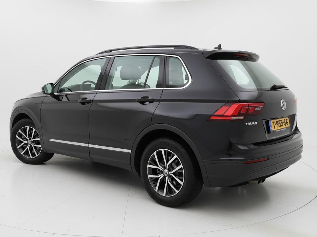 Volkswagen TIGUAN 1.5 TSI ACT Highline | Clima | Adapt. Cruise | Navi/Carplay/Android | Stoelverwarming + ergo comfort |
