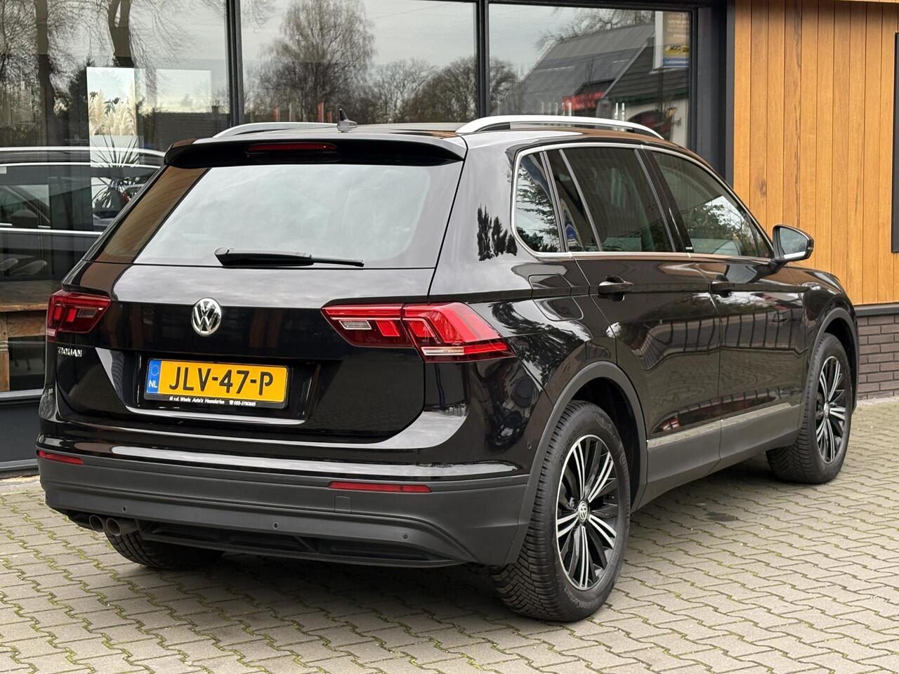 Volkswagen TIGUAN 1.5 TSI IQ Drive, LED, Trekhaak, Adap. Cruise, Head Up. Garantie