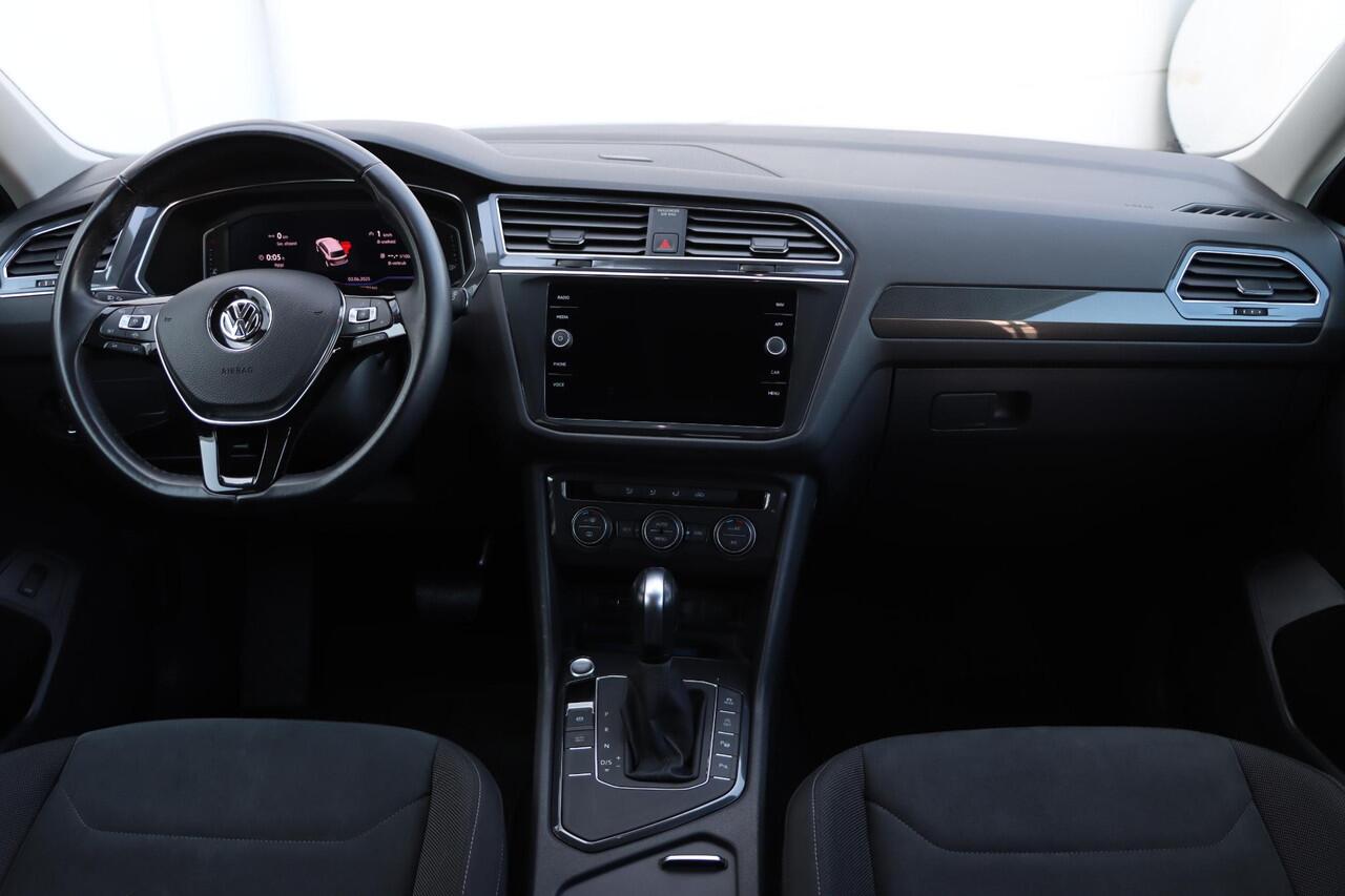 Volkswagen TIGUAN Allspace 1.5 TSI Highline Business R 7p. DSG7 150pk | CarPlay | Travel assist | Park assist | Elektrische achterklep