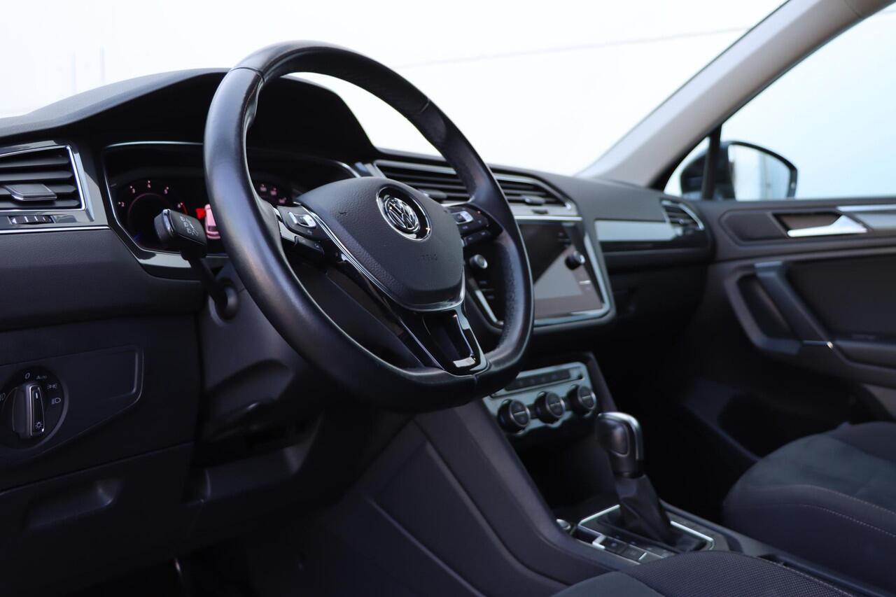 Volkswagen TIGUAN Allspace 1.5 TSI Highline Business R 7p. DSG7 150pk | CarPlay | Travel assist | Park assist | Elektrische achterklep