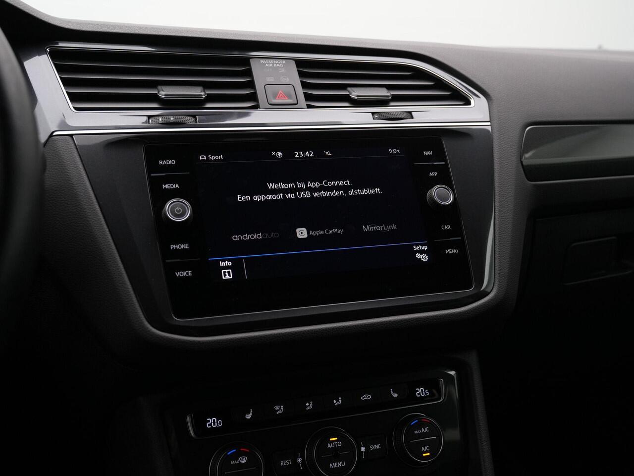 Volkswagen TIGUAN Allspace 7-zits 1.5 TSI 150 pk DSG Highline Business R / R-Line | Panoramadak | Trekhaak | Achteruitrijcamera | Stoelverwarming