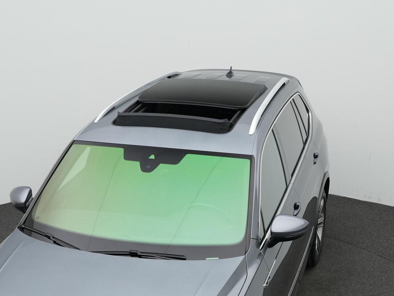 Volkswagen TIGUAN Allspace 7-zits 1.5 TSI 150 pk DSG Highline Business R / R-Line | Panoramadak | Trekhaak | Achteruitrijcamera | Stoelverwarming