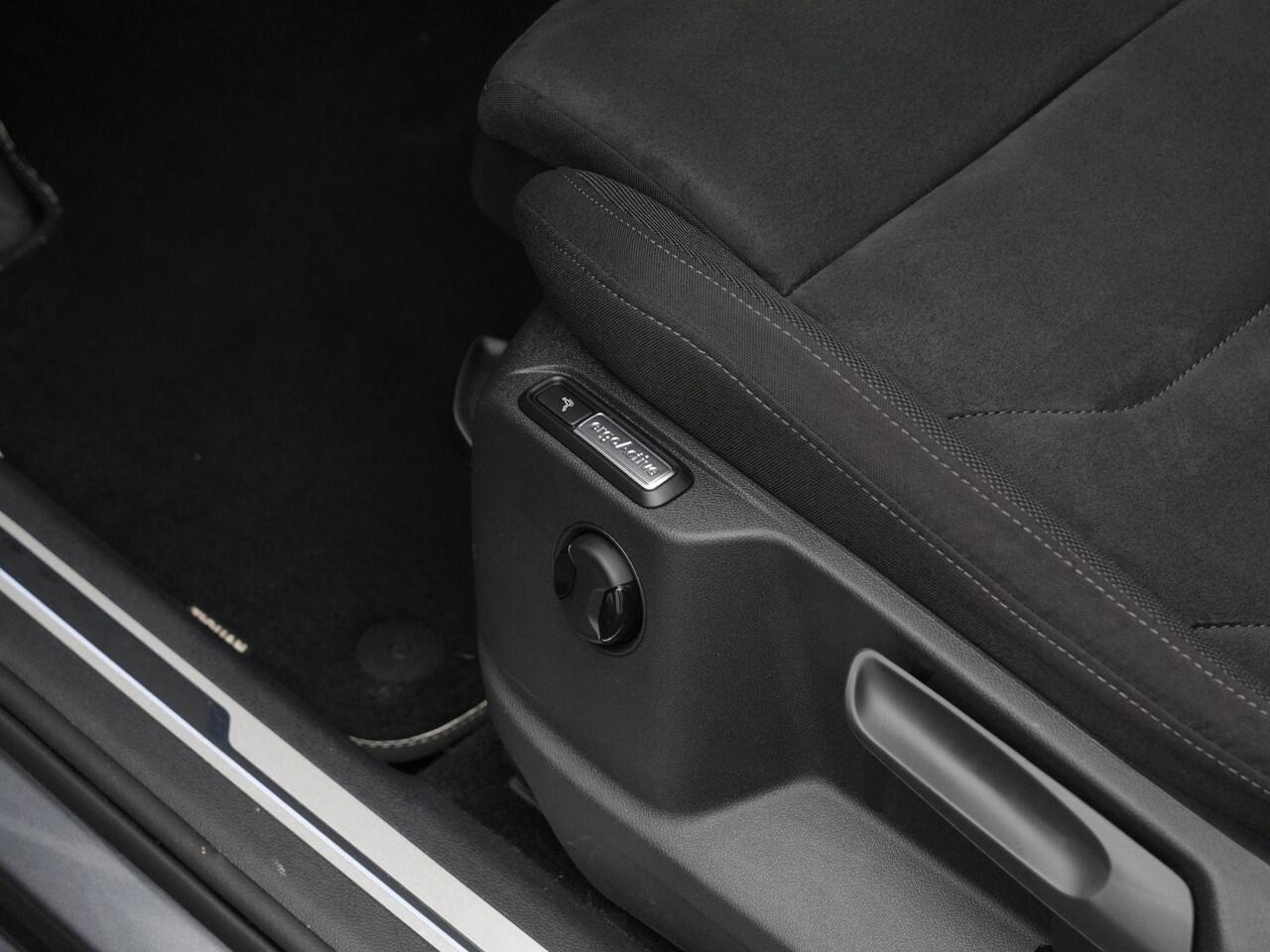 Volkswagen TIGUAN Allspace 7-zits 1.5 TSI 150 pk DSG Highline Business R / R-Line | Panoramadak | Trekhaak | Achteruitrijcamera | Stoelverwarming