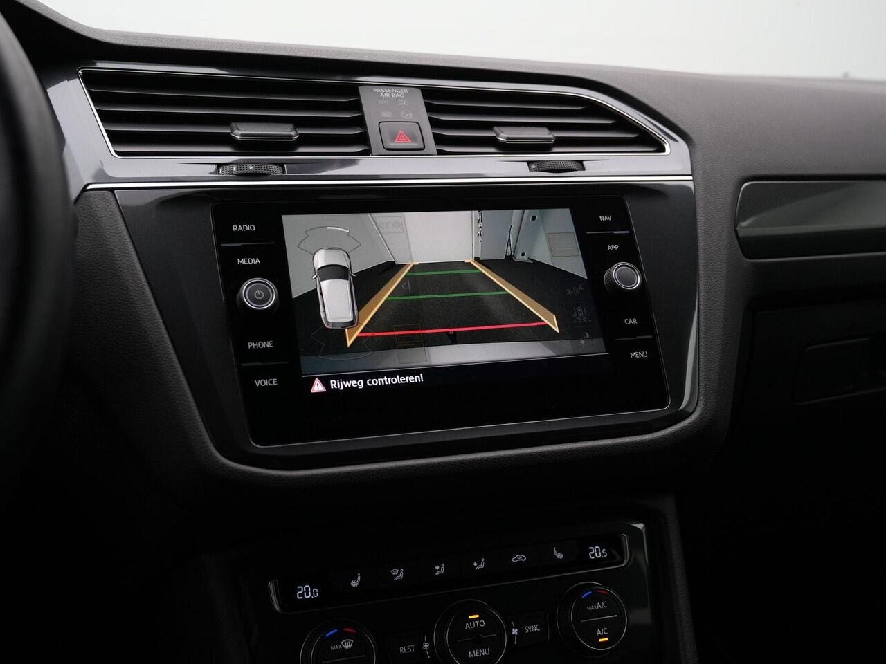 Volkswagen TIGUAN Allspace 7-zits 1.5 TSI 150 pk DSG Highline Business R / R-Line | Panoramadak | Trekhaak | Achteruitrijcamera | Stoelverwarming