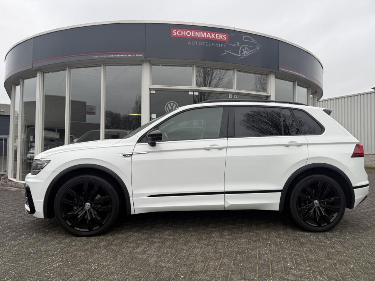 Volkswagen TIGUAN 1.5 TSI Highl. Bus R-line 150 pk