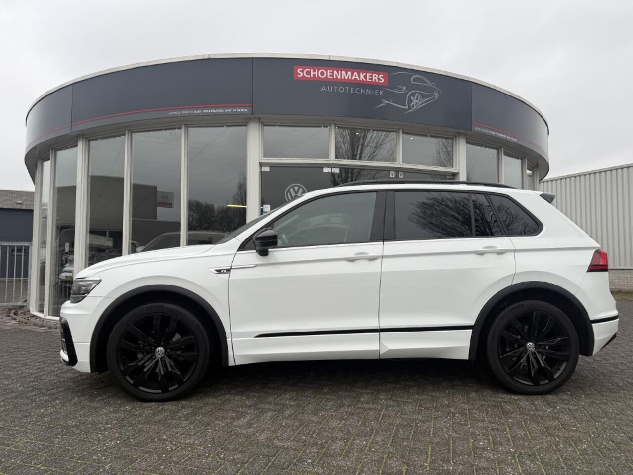 Volkswagen TIGUAN 1.5 TSI Highl. Bus R-line 150 pk