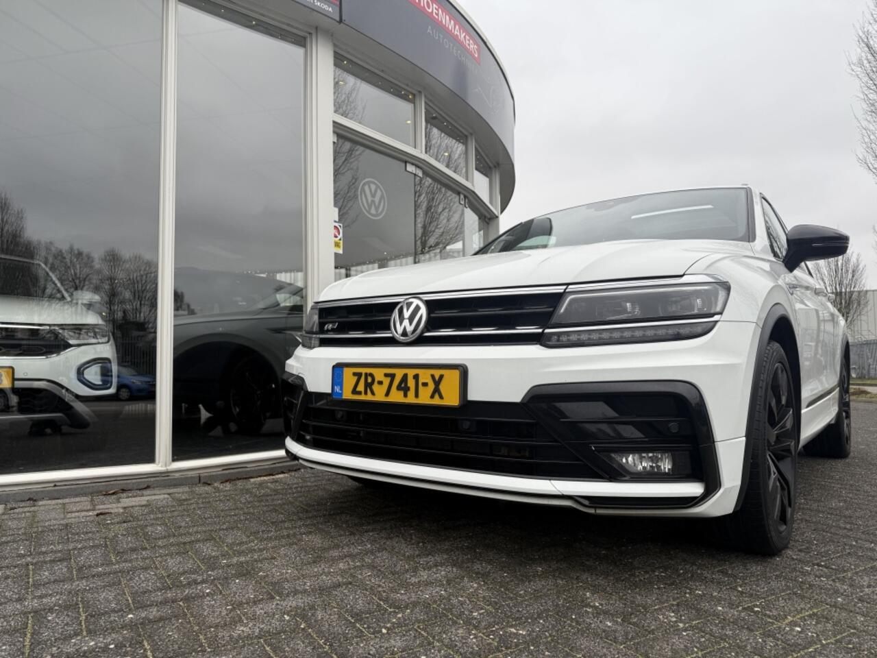 Volkswagen TIGUAN 1.5 TSI Highl. Bus R-line 150 pk