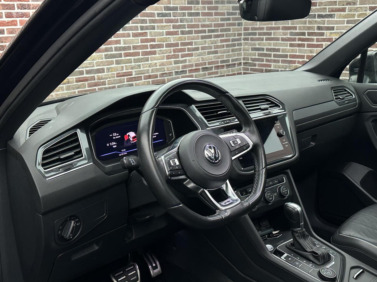 Volkswagen TIGUAN Allspace 2.0 TSI 4Motion Highline Business R 7p. Panorama Memory