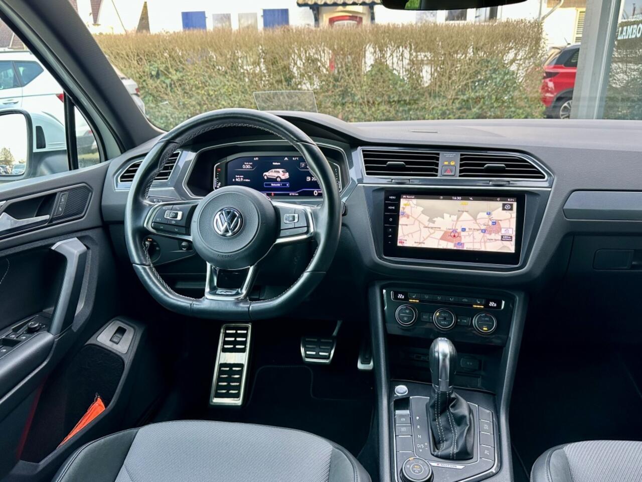 Volkswagen TIGUAN 2.0 TSI 230PK 4Motion R-Line Pano Trekhaak Virtual