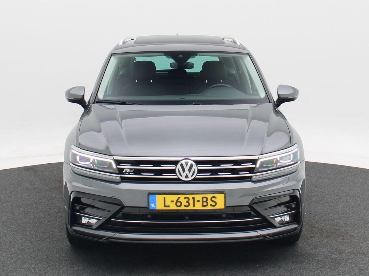 Volkswagen TIGUAN 1.5 TSi ACT Highline Business R 150 Pk Automaat | Panoramadak | Trekhaak Elektrisch | Leder | Virtual Cockpit | Adaptive Cruise | Camera | 20 Inch | 79.522 Km
