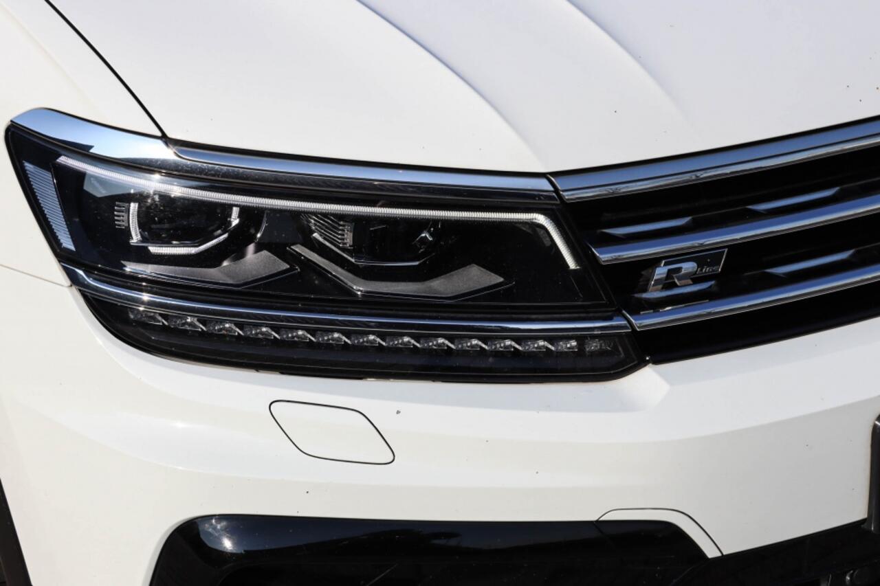 Volkswagen TIGUAN 2.0 TSI R Line l Pano l Adaptive l Elektrische Achterklep