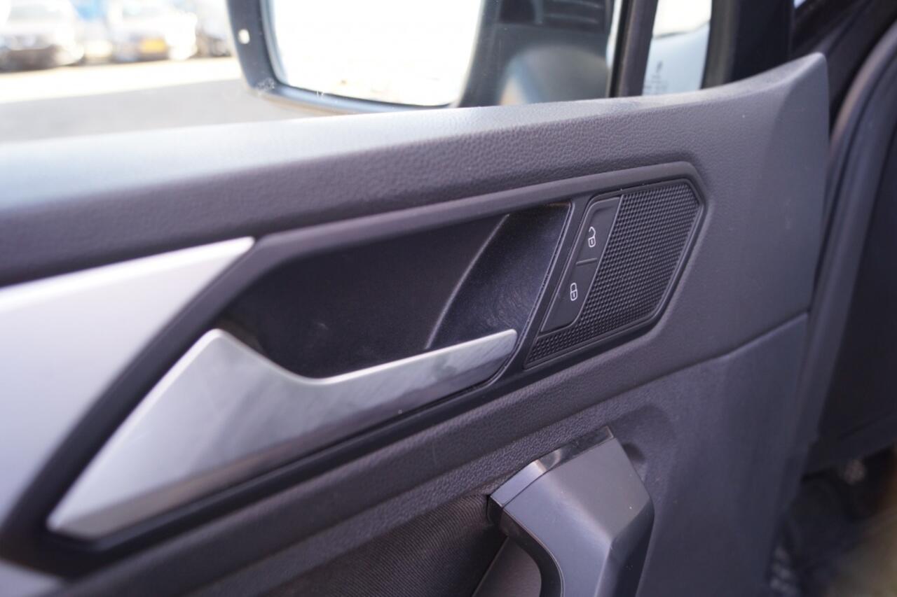 Volkswagen TIGUAN 1.5 TSI 130pk Comfortline -NAVI-ECC-PDC-DAB-