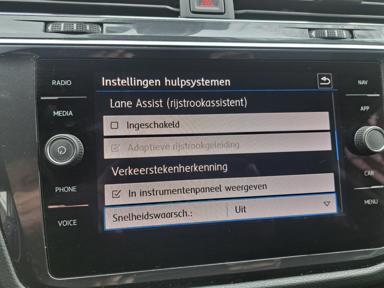 Volkswagen TIGUAN Allspace 2.0 TDI 190 Pk !! R-line Black Edition 4Motion Dsg-7