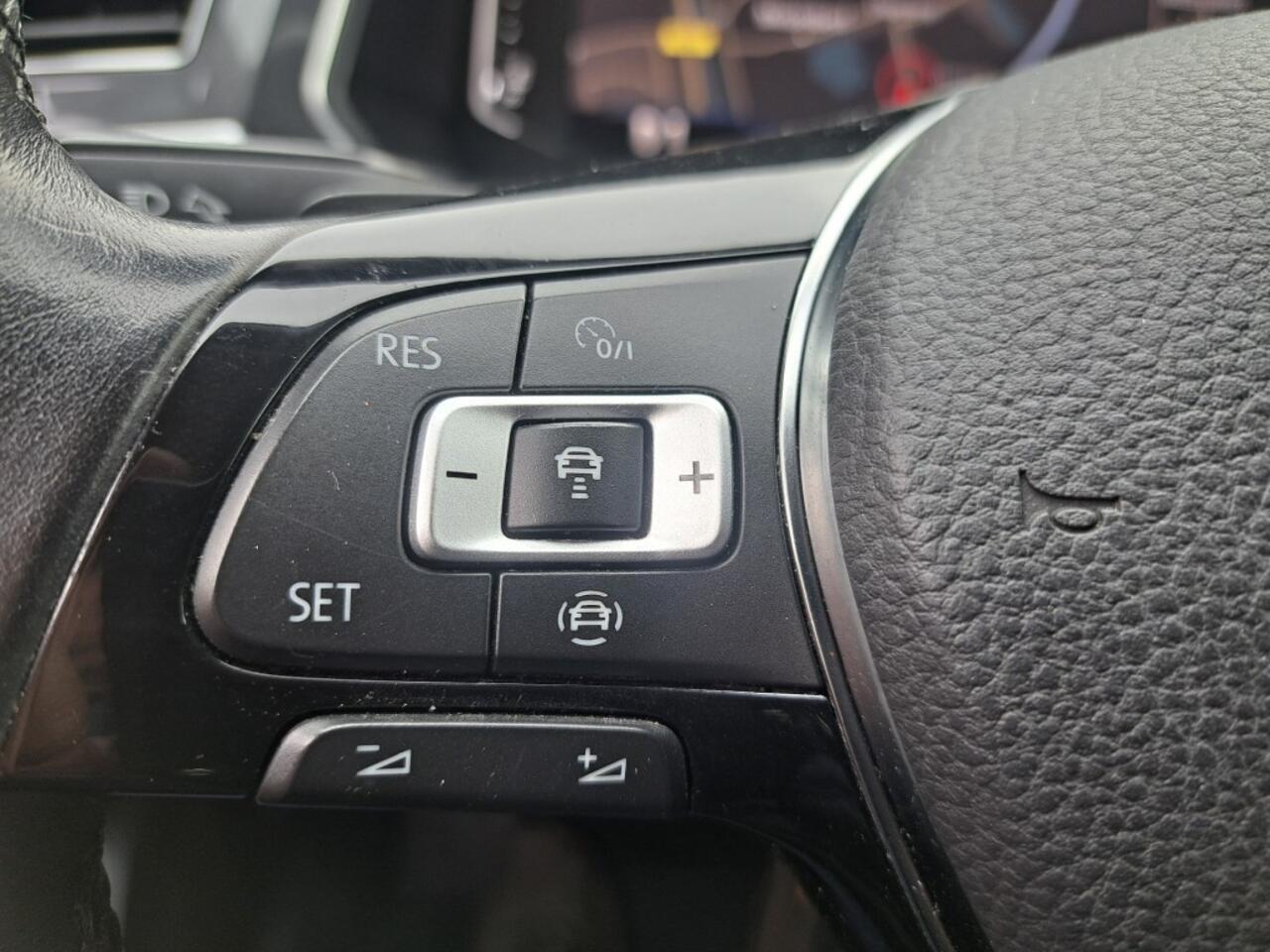 Volkswagen TIGUAN Allspace 2.0 TDI 190 Pk !! R-line Black Edition 4Motion Dsg-7