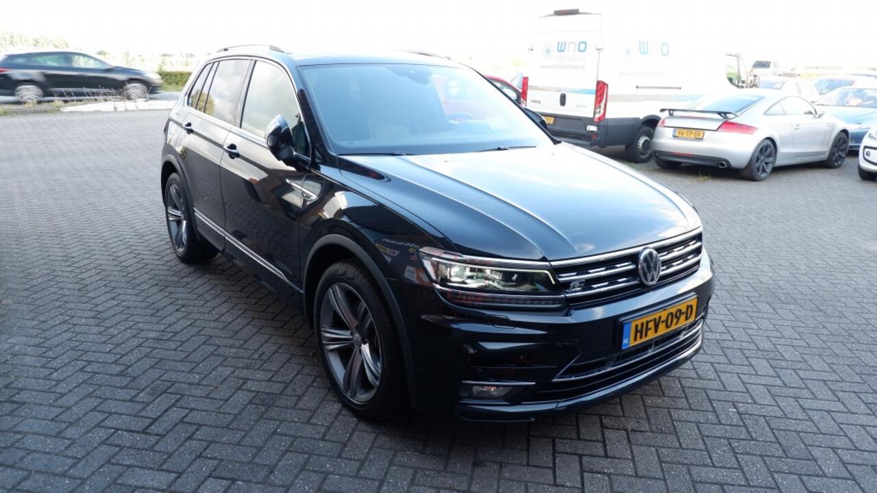 Volkswagen TIGUAN Tiguan 2.0 TSI Highl 4M R-Line Pano/ACC/360Camera/VOL!!