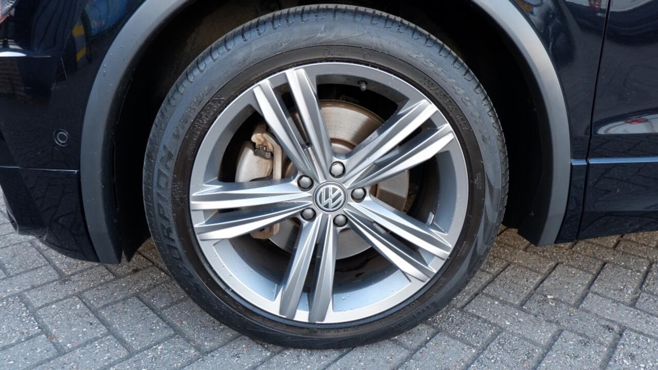 Volkswagen TIGUAN Tiguan 2.0 TSI Highl 4M R-Line Pano/ACC/360Camera/VOL!!