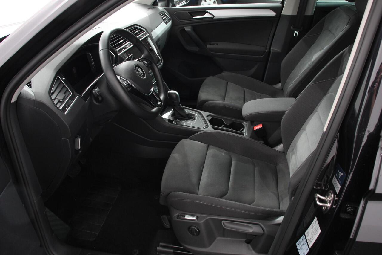 Volkswagen TIGUAN 1.5 TSI 150pk DSG Comfortline | Navigatie | Apple Carplay/Android Auto | Climate Control | Electrische achterklep | Digitale Cockpit