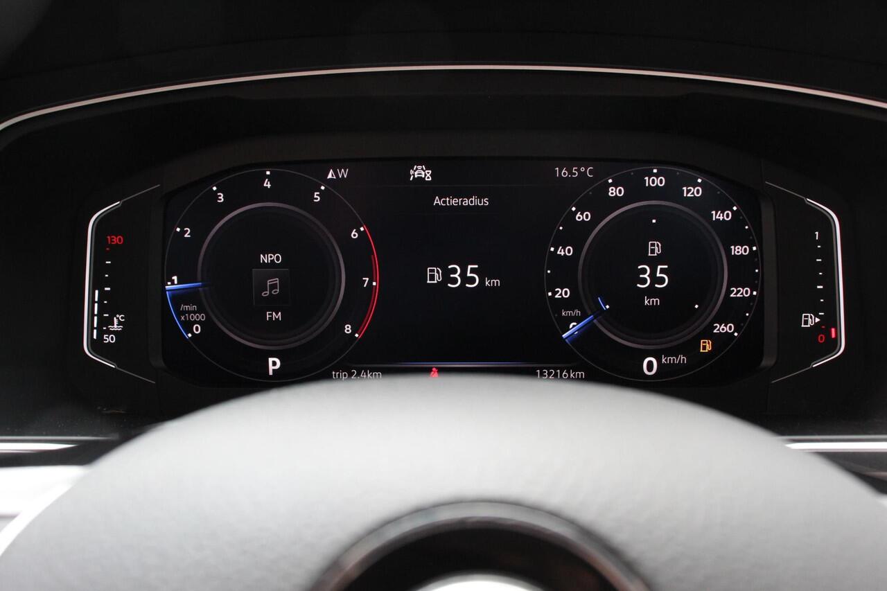 Volkswagen TIGUAN 1.5 TSI 150pk DSG Comfortline | Navigatie | Apple Carplay/Android Auto | Climate Control | Electrische achterklep | Digitale Cockpit