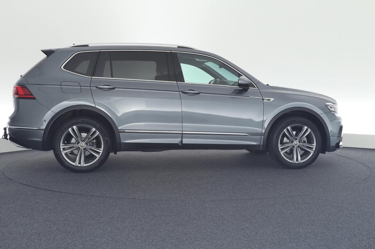 Volkswagen TIGUAN Allspace 1.5 TSI 150pk DSG R-Line Highline Trekhaak Camera Keyless Virtual Cockpit Navigatie