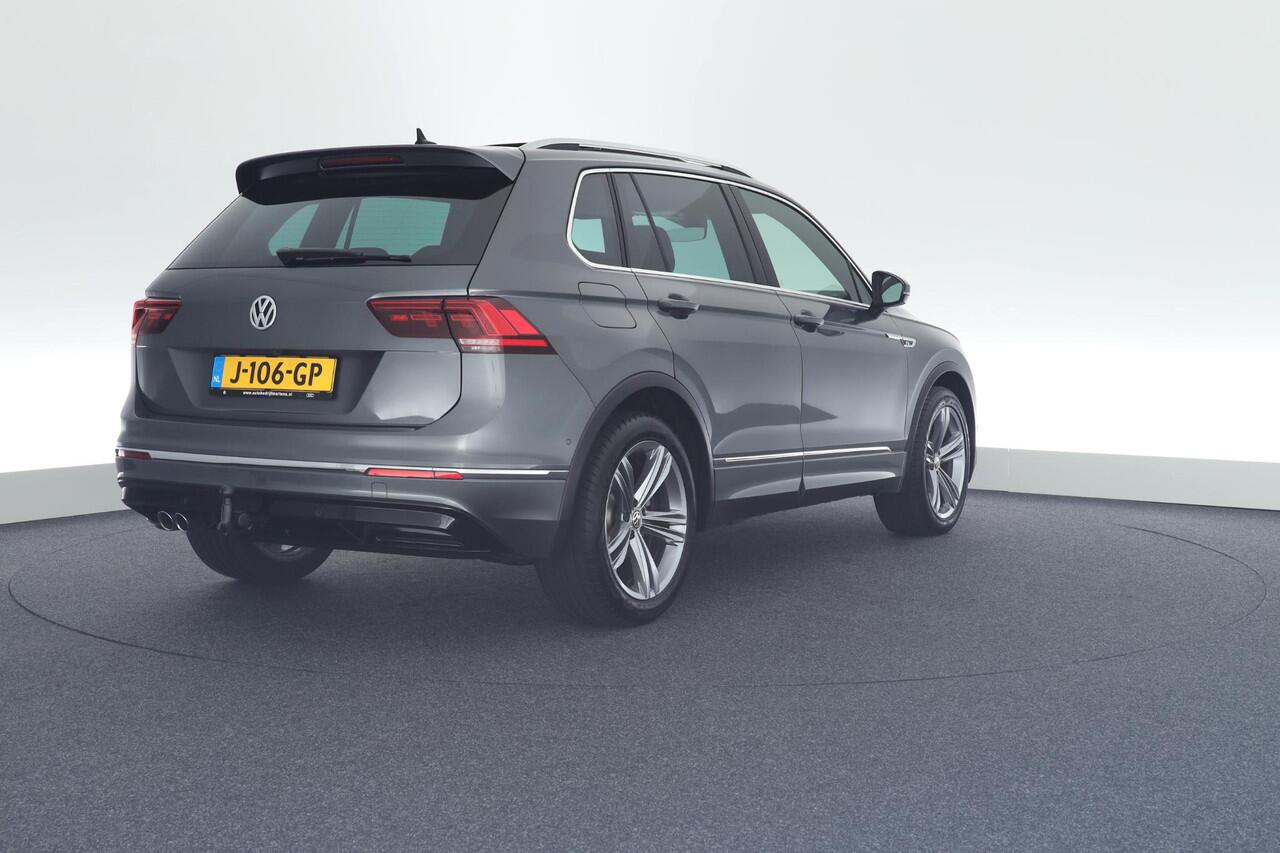 Volkswagen TIGUAN 1.5 TSI 150pk DSG ACT R-Line Highline Trekhaak 360Camera Keyless Stoelverwarming Massage Panoramadak