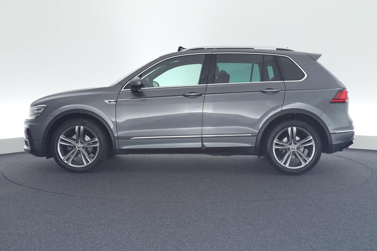 Volkswagen TIGUAN 1.5 TSI 150pk DSG ACT R-Line Highline Trekhaak 360Camera Keyless Stoelverwarming Massage Panoramadak