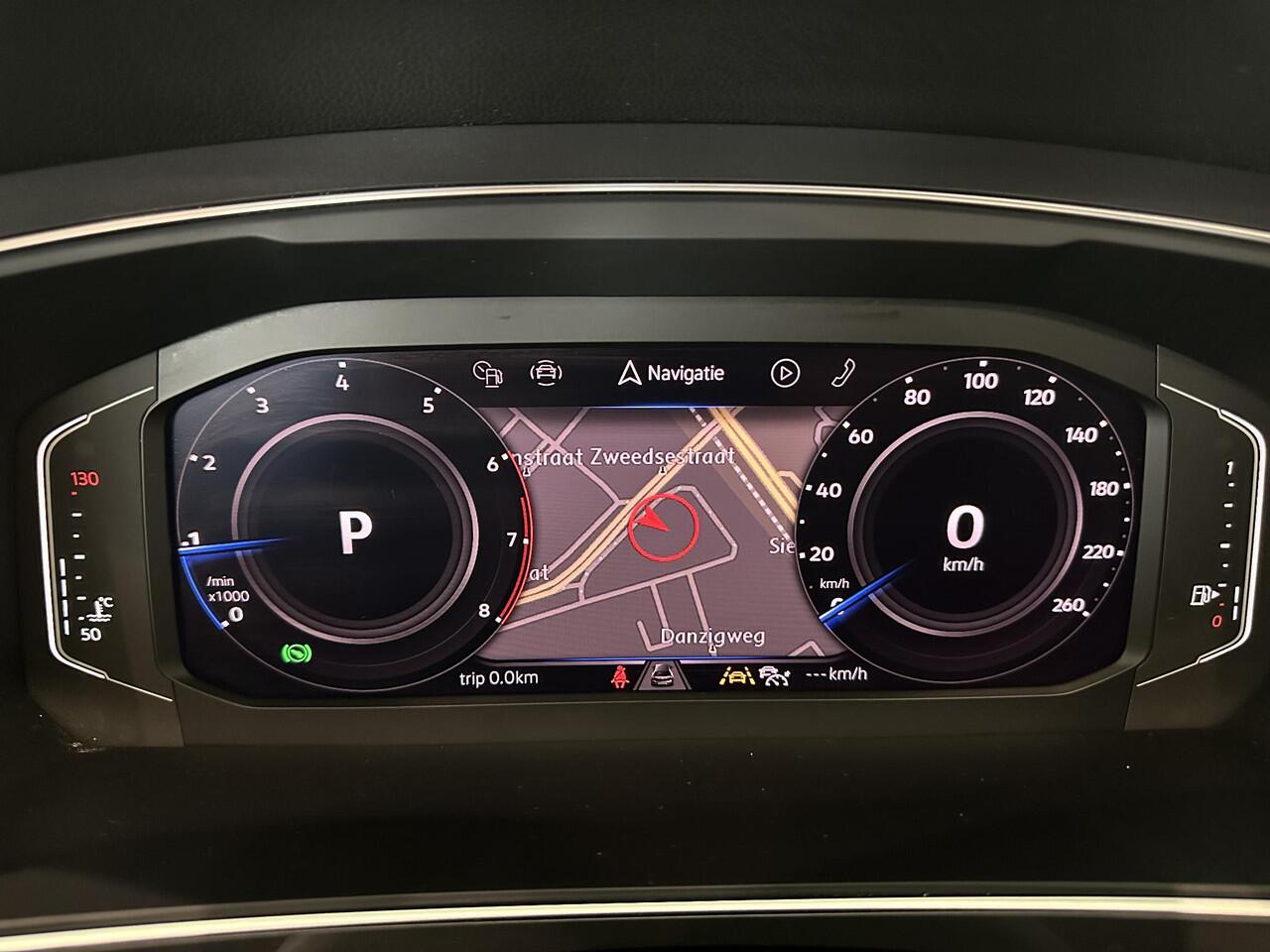 Volkswagen TIGUAN All-Space 1.5 TSI 150 DSG Highline Business R | R-Line | LED | Keyless | 360° camera | Panoramadak