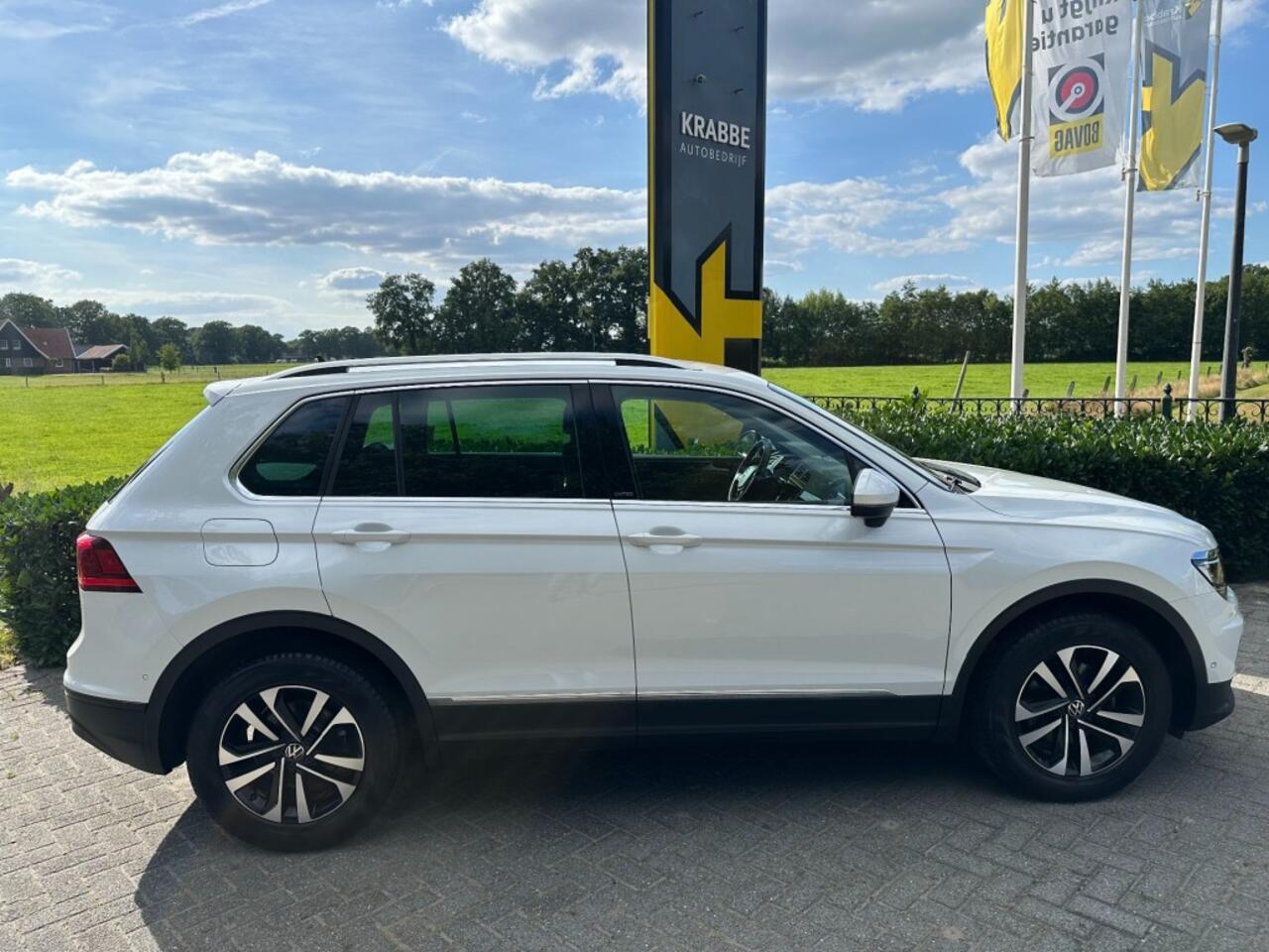 Volkswagen TIGUAN 1.5 TSI DSG7 Comfortline Virtual / Keyless / Head up
