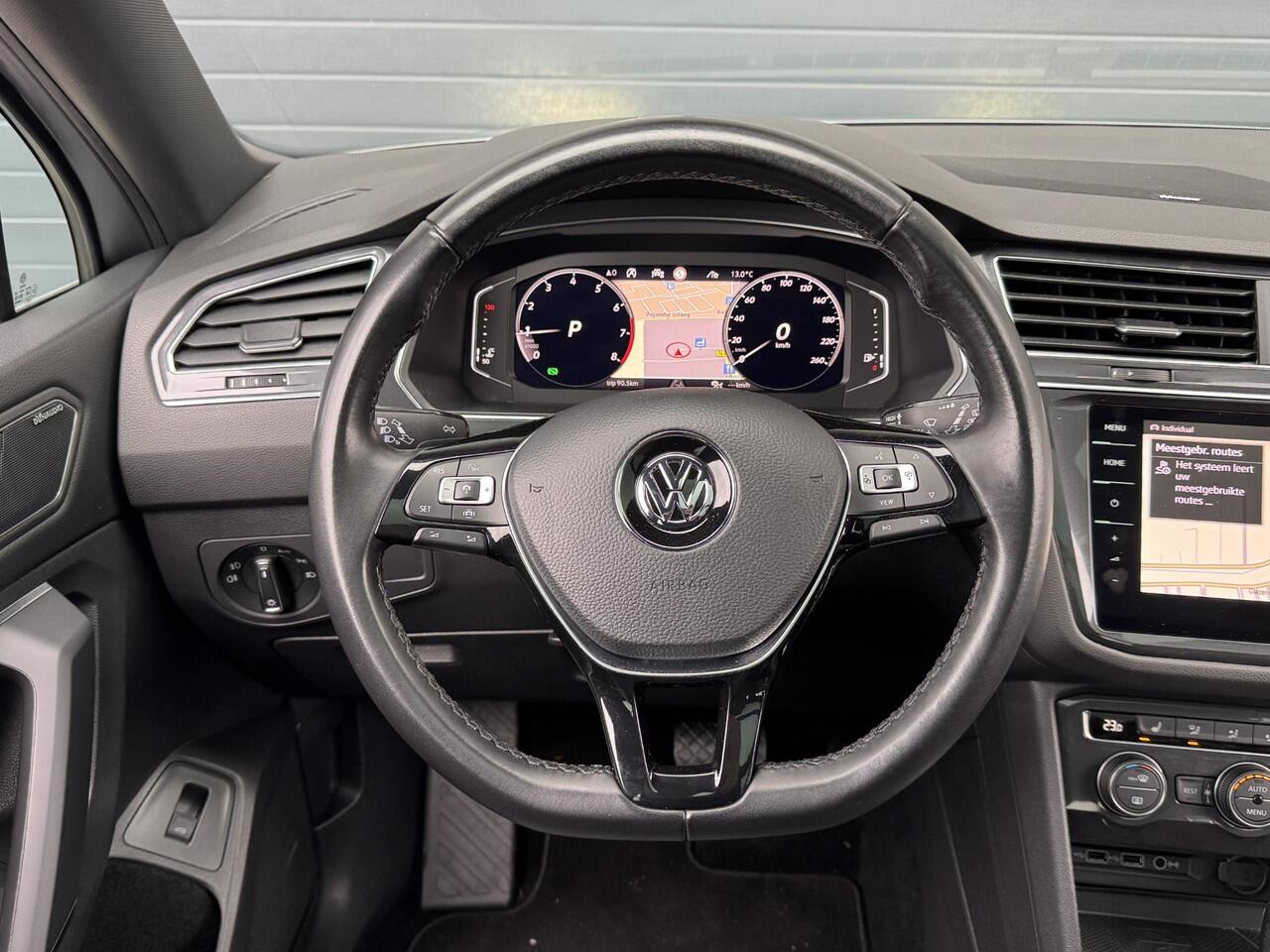 Volkswagen TIGUAN ALLSPACE 1.5 TSI HIGHLINE BUSINESS R 7-PERS I LEDER PAKKET I TREKHAAK I SCHUIFDAK I AUTOMAAT I ADAPT. CRUISE CONTROL