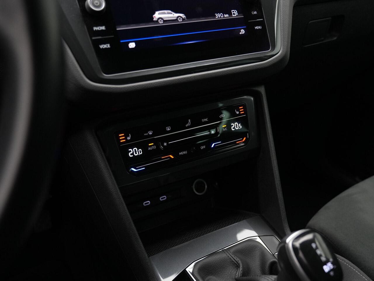 Volkswagen TIGUAN 1.5 TSI 150 pk DSG Elegance Face lift | Achteruitrijcamera | Stuur-/stoelverwarming | Navigatie | Adaptive Cruise