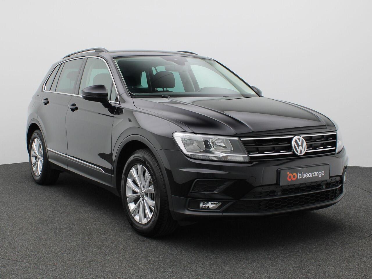 Volkswagen TIGUAN 1.5 TSI Comfortline 130PK Trekhaak, Alarm, Navi, PDC voor en achter, 17" LM Velgen