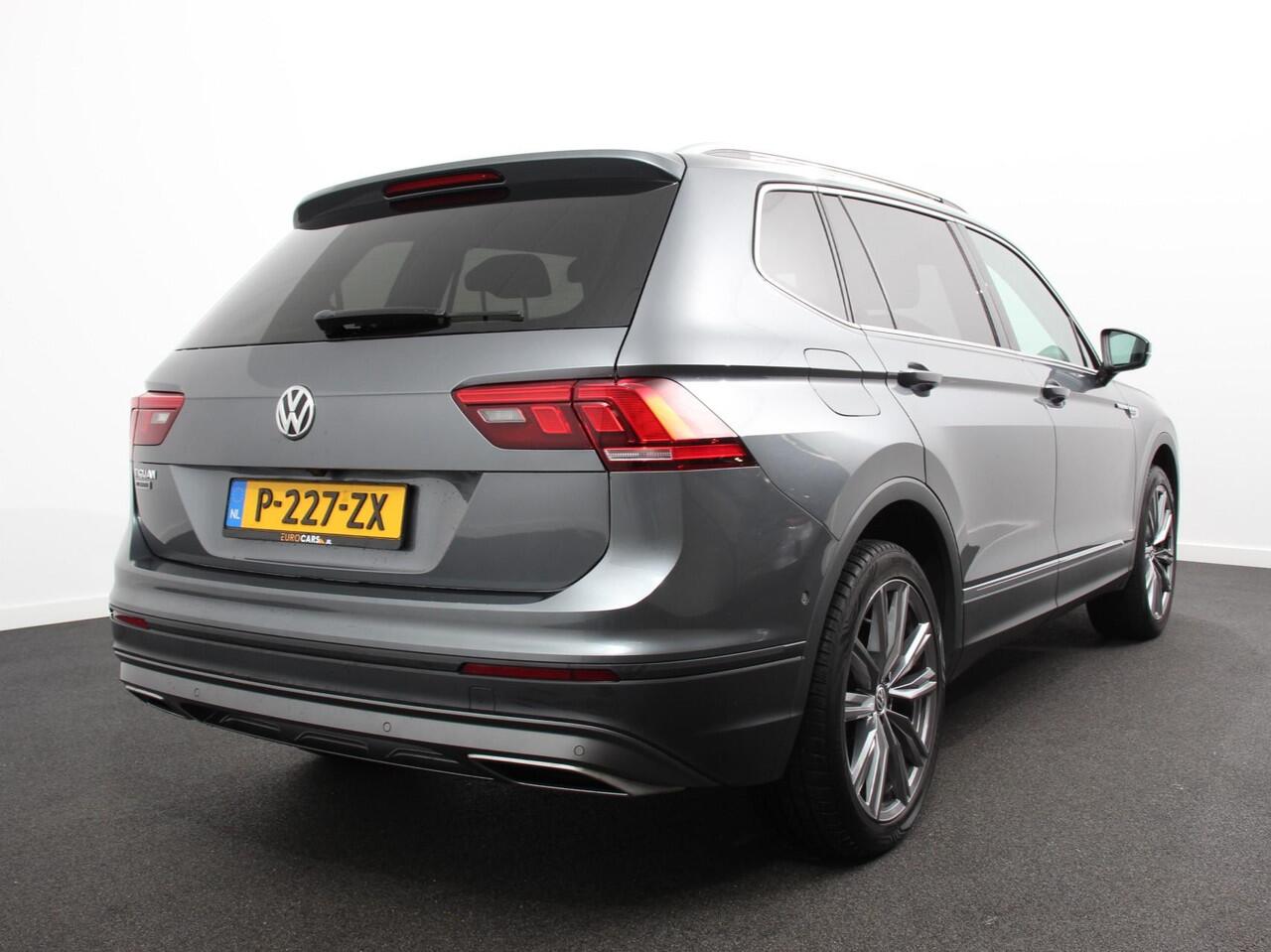 Volkswagen TIGUAN Allspace 1.5 TSI DSG Comfortline 7p. | Climate Control | Camera | Parkeer sensoren | Trekhaak | Electrisch bedienbare achterklep | Stoelverwarming