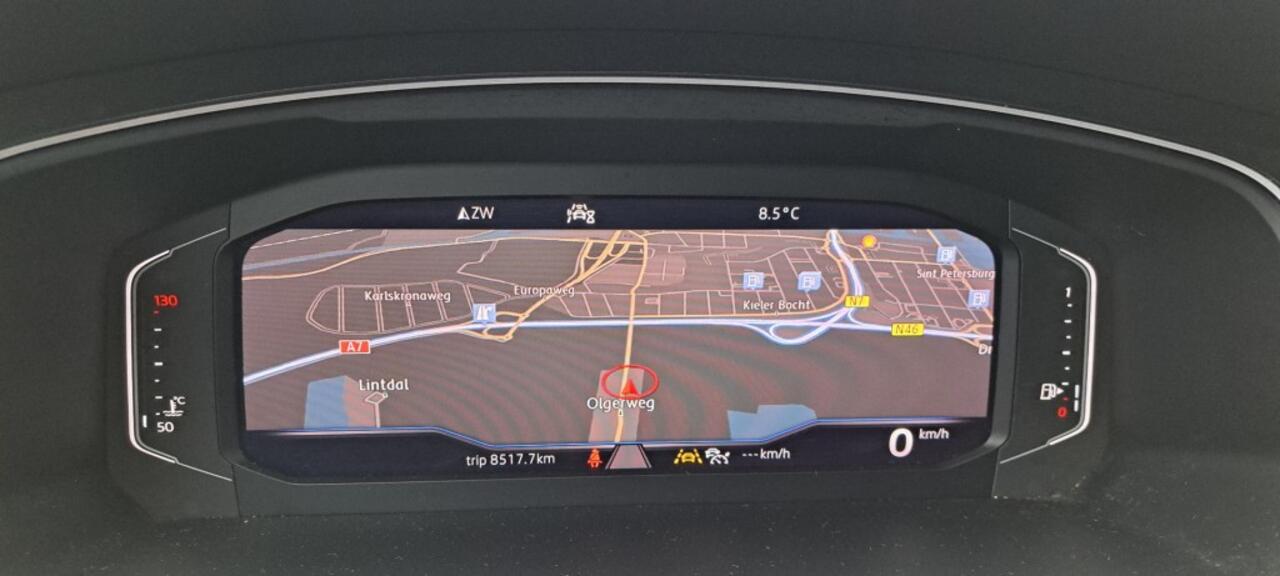Volkswagen TIGUAN 1.5 TSI 131 Pk Comfortline Bns Virtual cockpit Ecc Nav. Apple Carplay