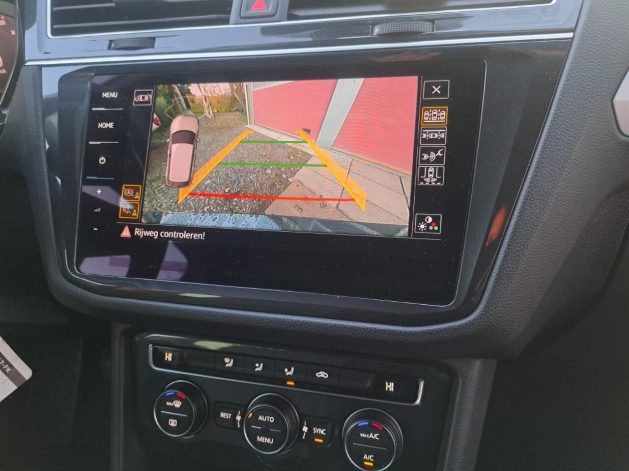 Volkswagen TIGUAN 1.5 TSI 131 Pk Comfortline Bns Virtual cockpit Ecc Nav. Apple Carplay