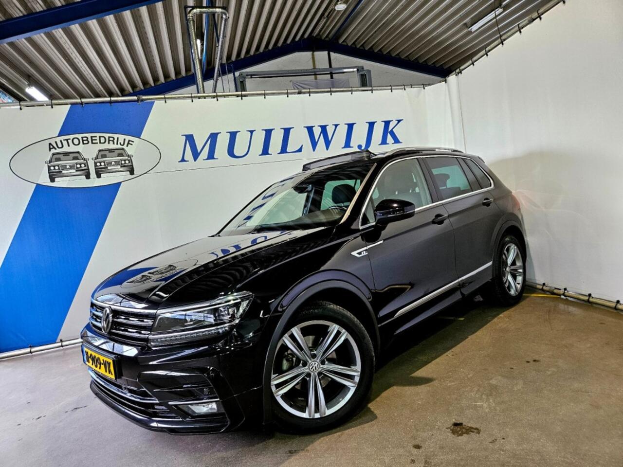 Volkswagen TIGUAN 1.5 TSI R-Line Highline / Panoramadak / NL Auto
