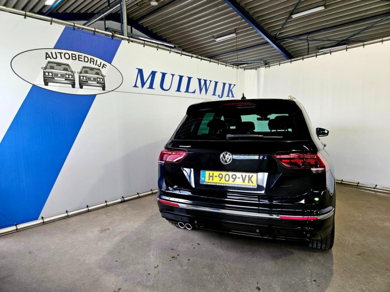 Volkswagen TIGUAN 1.5 TSI R-Line Highline / Panoramadak / NL Auto