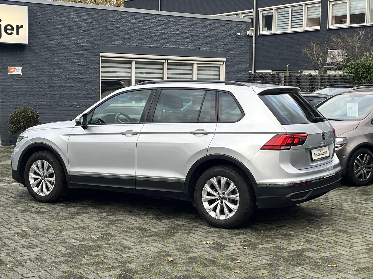 Volkswagen TIGUAN 1.5 TSi DSG Life Business | CAMERA | STOELVERW. | NW. MODEL |