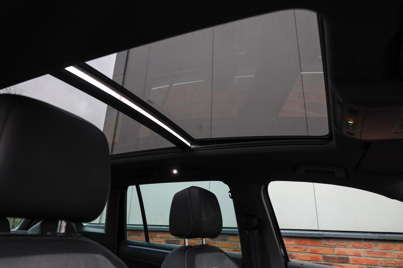 Volkswagen TIGUAN 1.5 TSI 2x R-Line ? Pano ? IQ-light ? Keyless