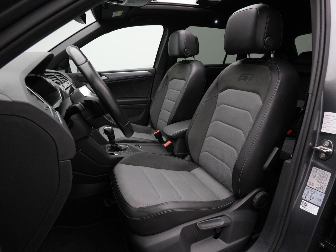 Volkswagen TIGUAN 1.5 TSI 150 pk DSG ACT Highline Business R / R-Line | Panoramadak | Achteruitrijcamera | Stoelverwarming | Adaptive Cruise
