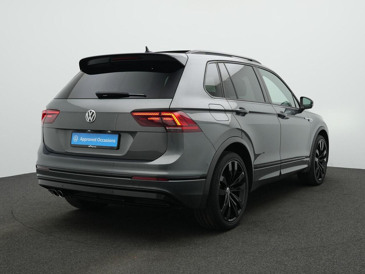 Volkswagen TIGUAN 1.5 TSI 150 pk DSG ACT Highline Business R / R-Line | Panoramadak | Achteruitrijcamera | Stoelverwarming | Adaptive Cruise