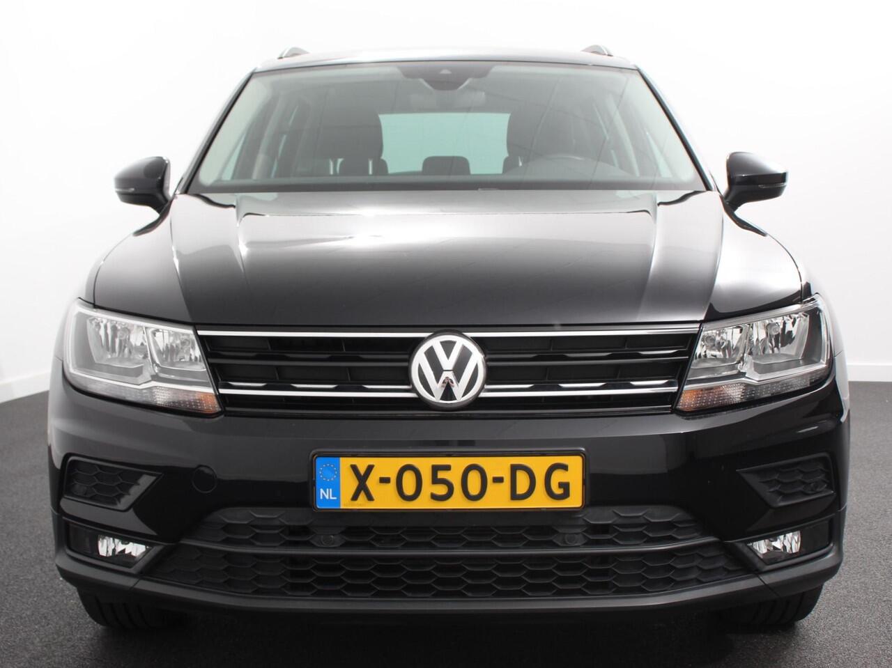 Volkswagen TIGUAN 1.5 TSI Comfortline Team DSG | Navigatie | Apple carplay/Android Auto | Climate Control | Camera | Lane Assist | Virtual Cockpit | Winterpakket | Adaptive Cruise control | Lichtmetalen Velgen