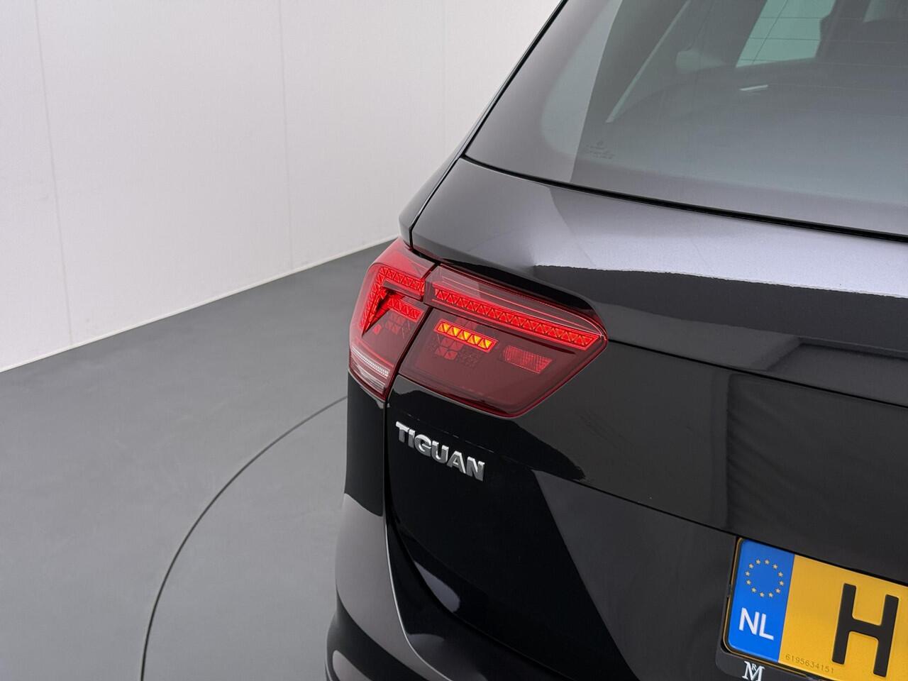 Volkswagen TIGUAN 1.5 TSI ACT Comfortline Business VAN ¤26.900,- NU VOOR SLECHTS ¤23.440,- Uw LENTEVOORDEEL ¤3.460,- |AUT. |PANO| ADAPTIVE CRUISE| STOELVERWARMING| ELEK. ACHTERKLEP| RIJKLAARPRIJS INCL. 12 MND BOVAG GARANTIE