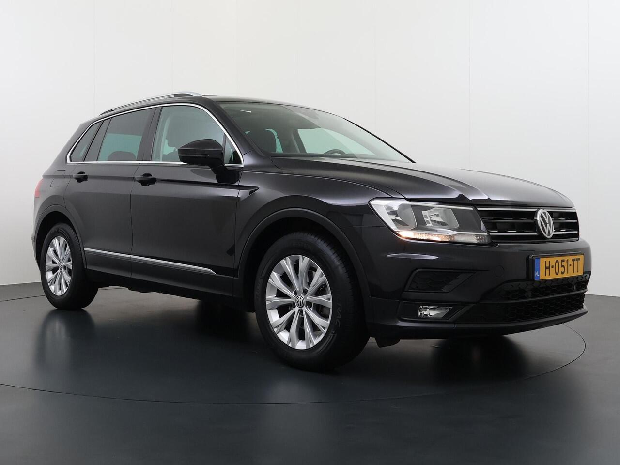 Volkswagen TIGUAN 1.5 TSI ACT Comfortline Business VAN ¤26.900,- NU VOOR SLECHTS ¤23.440,- Uw LENTEVOORDEEL ¤3.460,- |AUT. |PANO| ADAPTIVE CRUISE| STOELVERWARMING| ELEK. ACHTERKLEP| RIJKLAARPRIJS INCL. 12 MND BOVAG GARANTIE